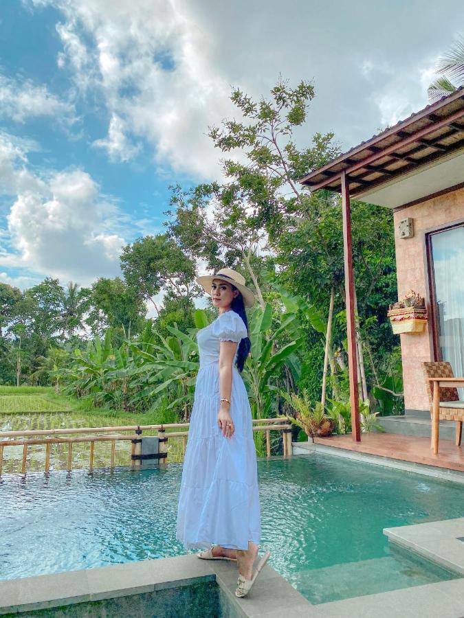 Nirankara Private Pool Villa - By Ubud Paradise Exterior photo